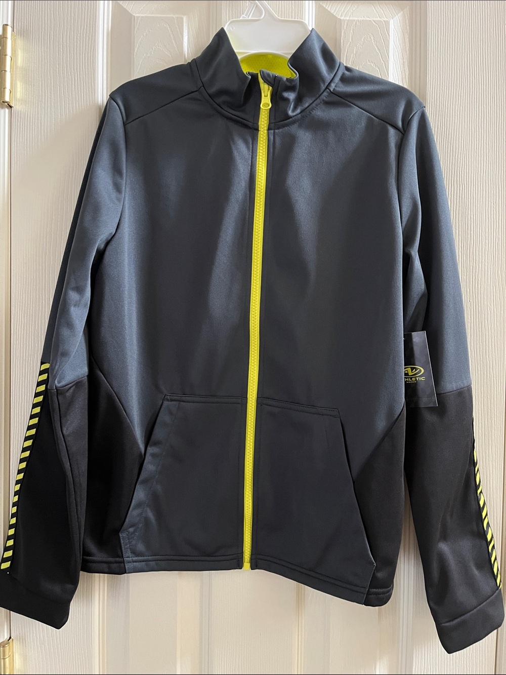 NWT! Boys full zip long sleeve jacket
